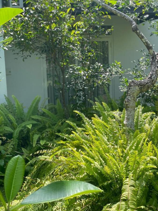 Villa Crystals Malabe Bagian luar foto